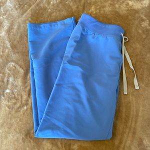 Size small figs Livingston basic pant